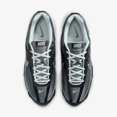 Nike Initiator