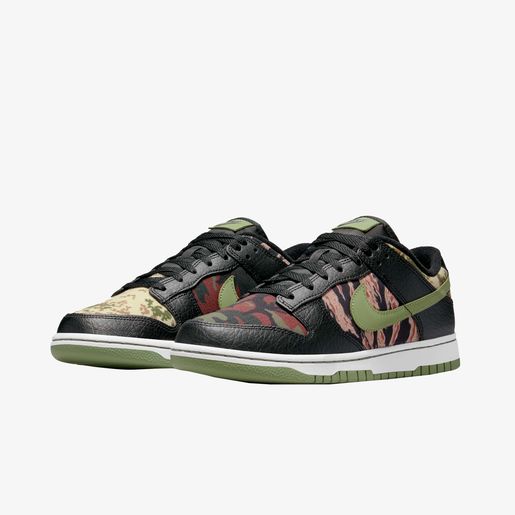 Nike Dunk Low SE