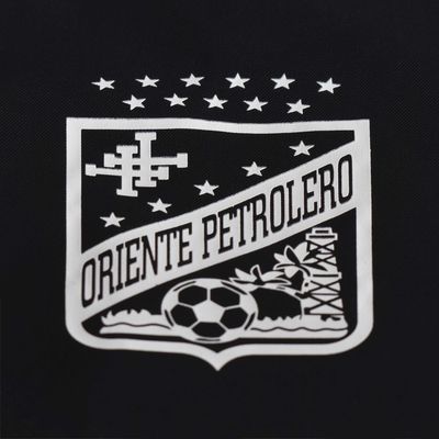Oriente Petrolero Rompevientos 2022