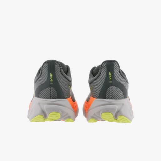 Hoka One One Arahi 8