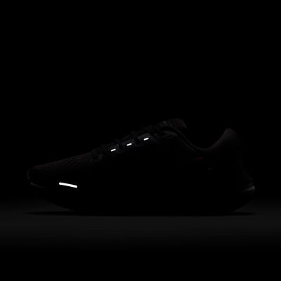 Nike Air Zoom Vomero 16