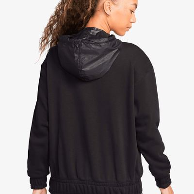 Nike Sportswear Icon Clash