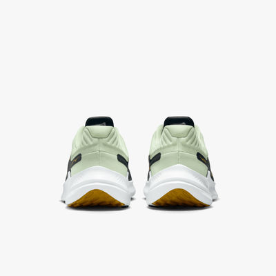 Nike Quest 5