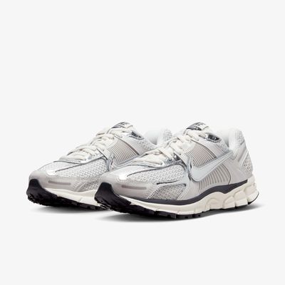 Nike Zapatos Zoom Vomero 5