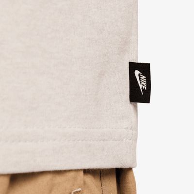 Nike Sportswear Premium Essentials