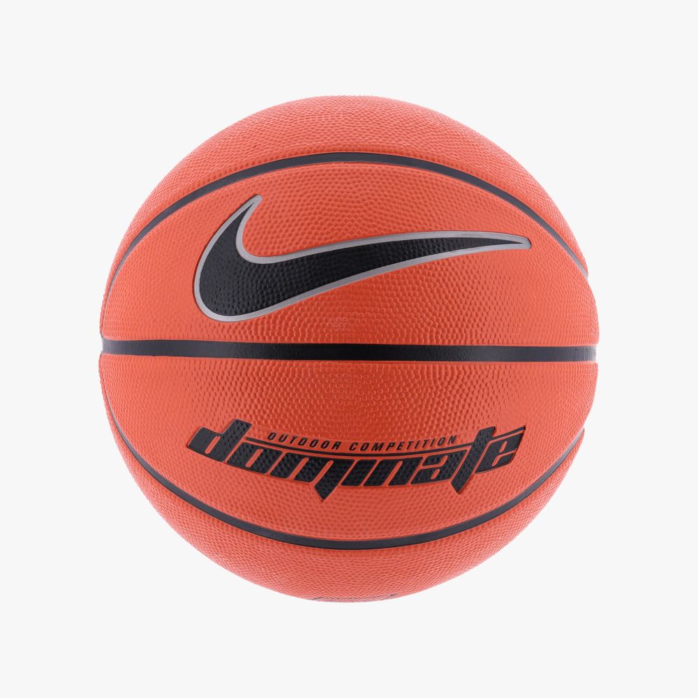 nike dominate 8p