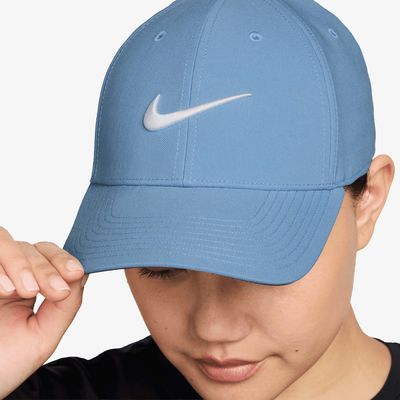 Nike Dri-FIT Club
