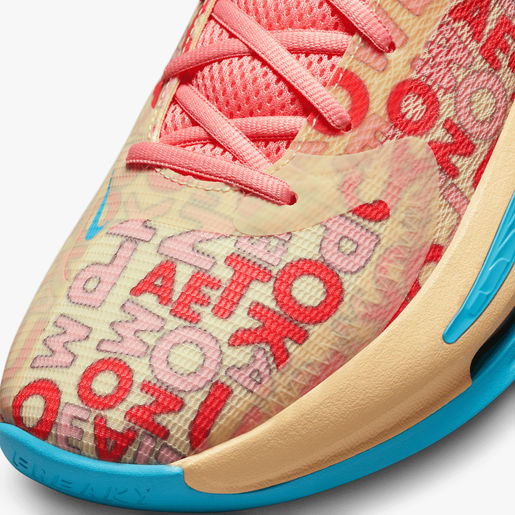 Zoom Freak 4