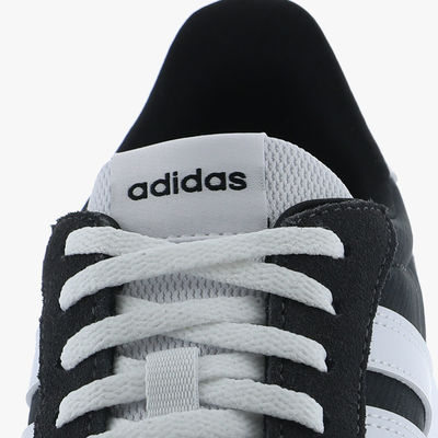 adidas Run 70s Lifestyle Running