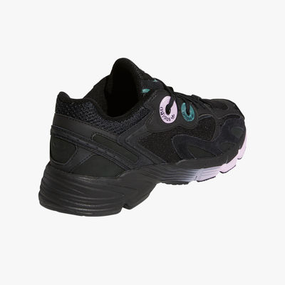 adidas Astir