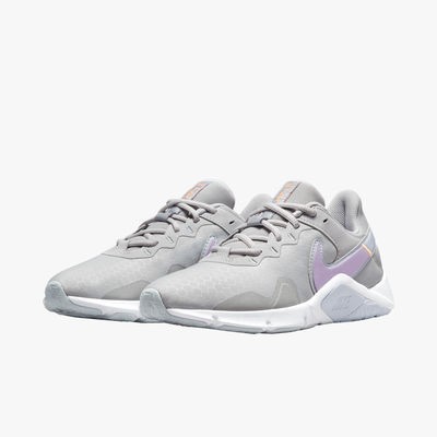 Nike Legend Essential 2