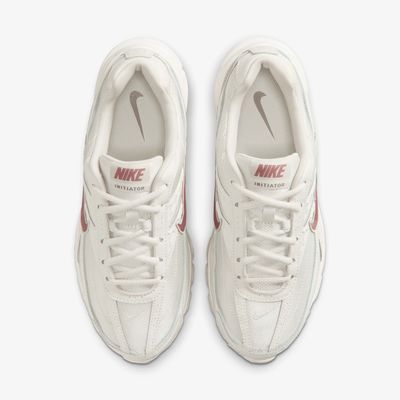 Nike Initiator