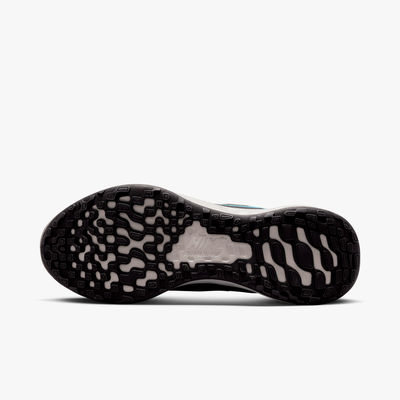 NIKE REVOLUTION 6 NN
