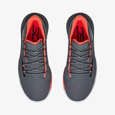 Under Armour SC 3ZER0 III