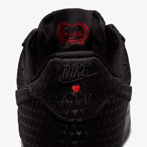 Nike Air Force 1 Retro Valentine's Day Black