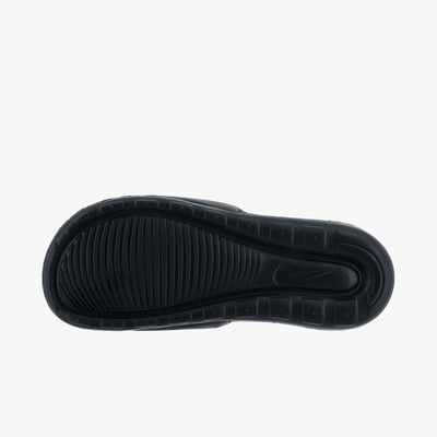 Nike Victori One