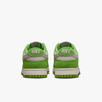 Nike Dunk Low Safari Swoosh Chlorophyll