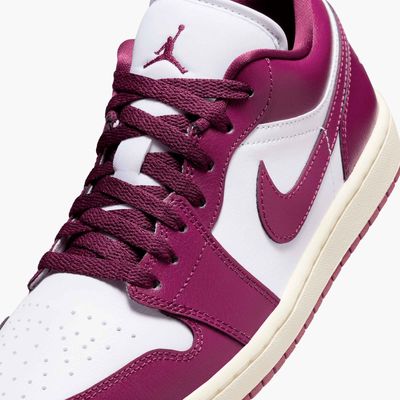 Air Jordan 1 Low