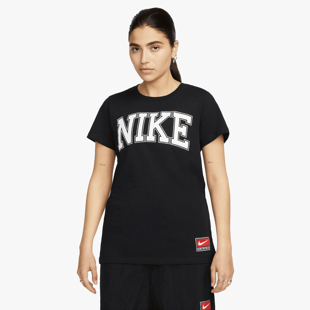 Nike Sportswear