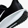 Nike Quest 6