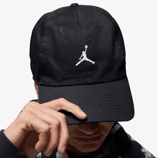 Jordan Gorra Club