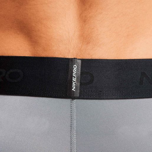 Nike Pro