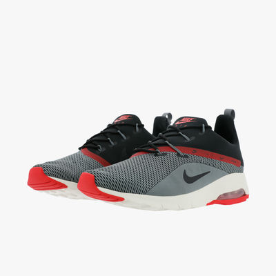 nike air max motion racer 2