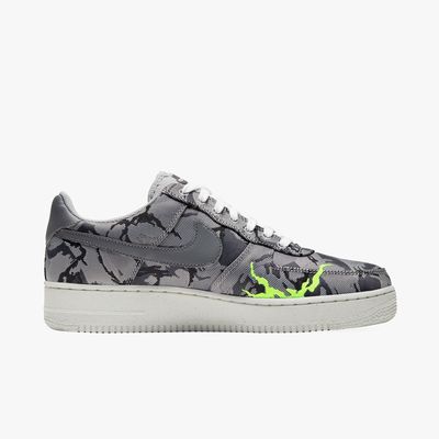 Nike Air Force 1 07 Lx