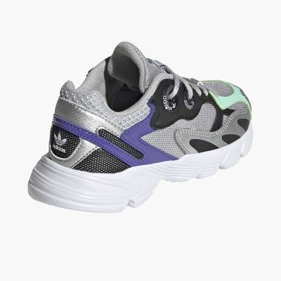 adidas Astir