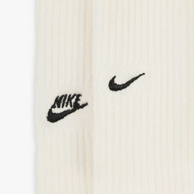 Nike Everyday Cushioned