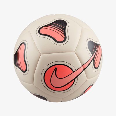 Nike Maestro