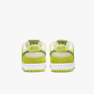 Nike SB Dunk Low Pro