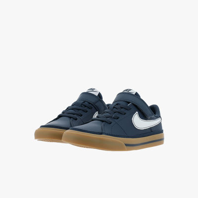 Nike Court Legacy