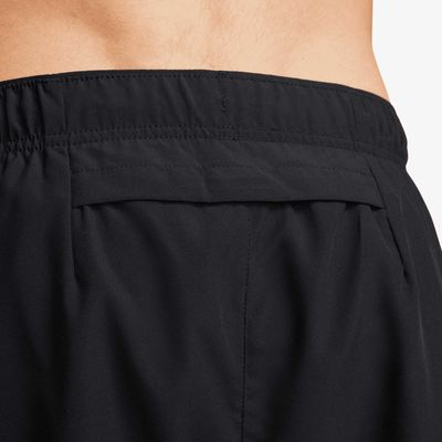 Nike Dri-FIT Challenger Studio '72