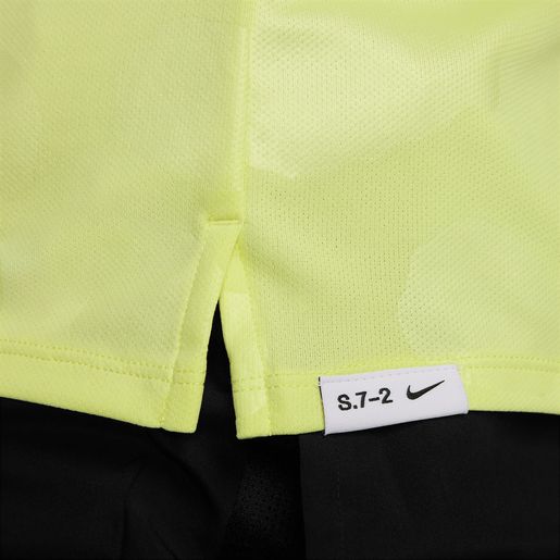 Nike Dri-FIT Miler Studio '72