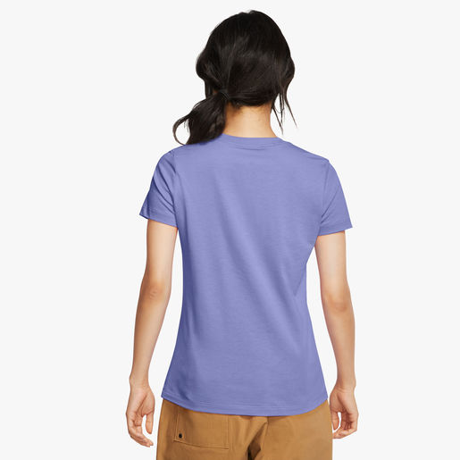 Nike Sportswear Essential