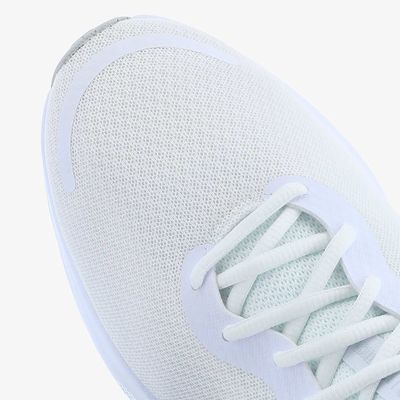 Nike Revolution 7