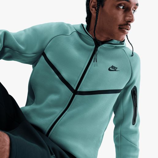 Nike Chompa Tech