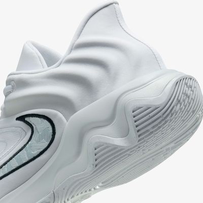 Nike Giannis Immortality 4