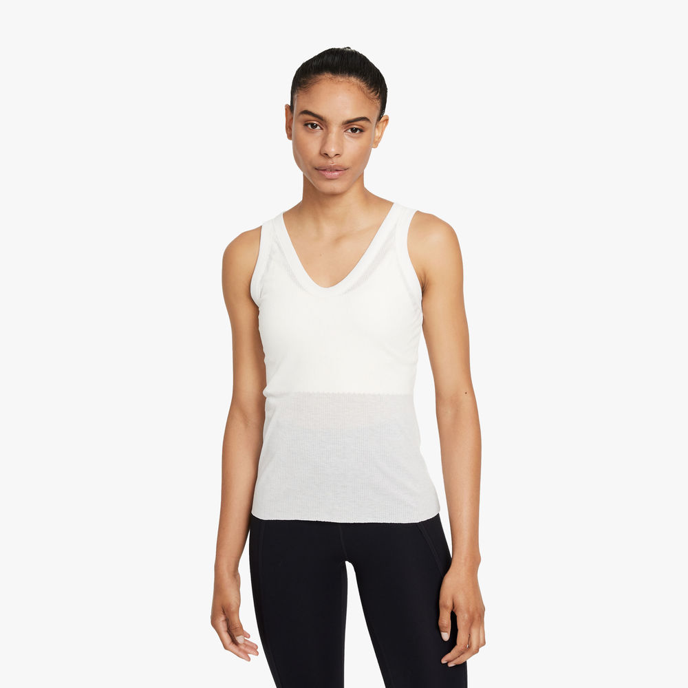 Nike Yoga Luxe