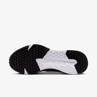 Nike Run Defy