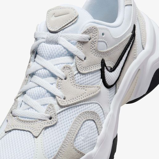 Nike AL8