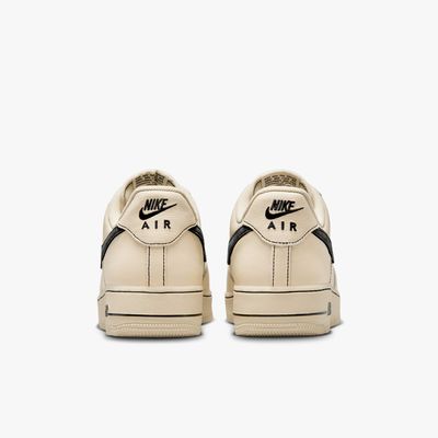 Nike Air Force 1 '07 LV8