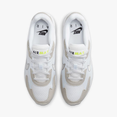NIKE AIR MAX SOLO