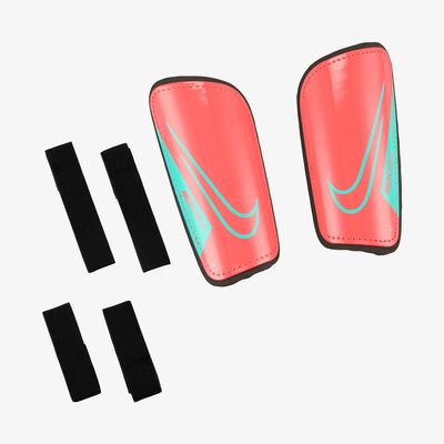 Nike Mercurial Hardshell