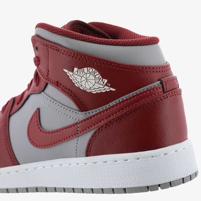 Air Jordan 1 Mid