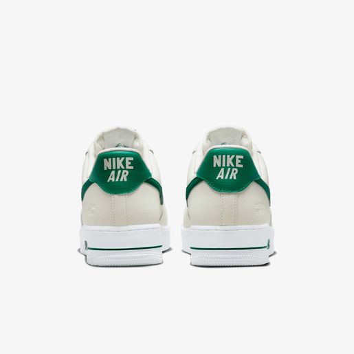 Nike Air Force 1 07 LV8