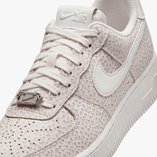 Nike Air Force 1 07 Premium