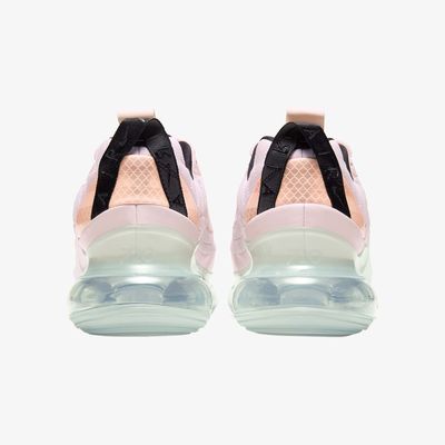 Nike MX 720-818