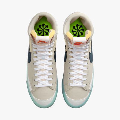 Nike Blazer Mid 77